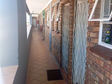 2 Bedroom Apartment in Kempton Park Central
