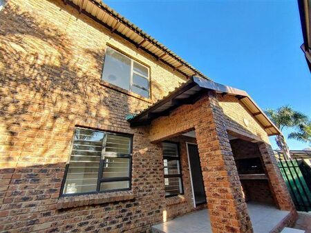 3 Bedroom Townhouse in Rynfield