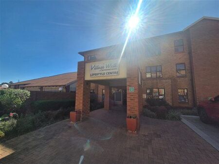 2 Bedroom Townhouse in Brentwood