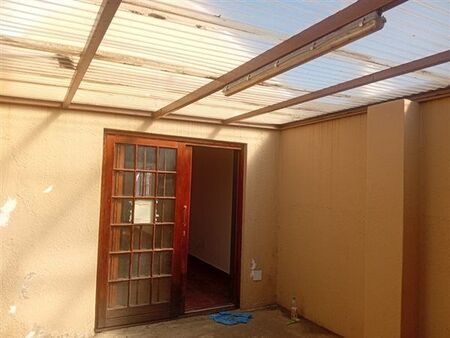2 Bedroom House in Benoni Cbd