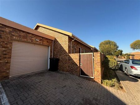 2 Bedroom Townhouse in Amberfield
