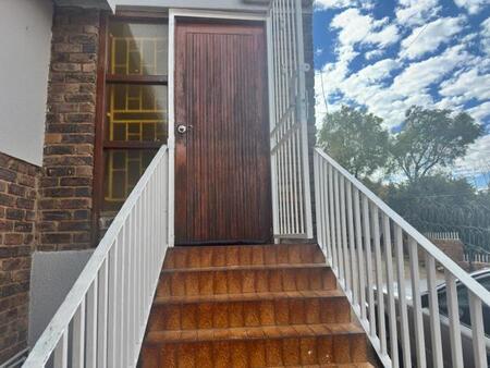 3 Bedroom Apartment in Laudium