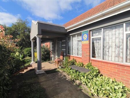3 Bedroom House in Malvern