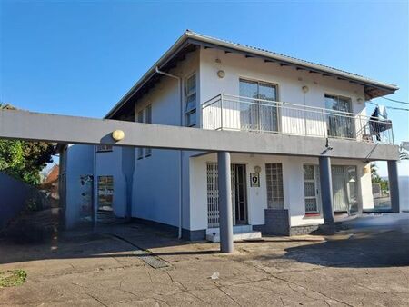 2 Bedroom House in Clare Estate