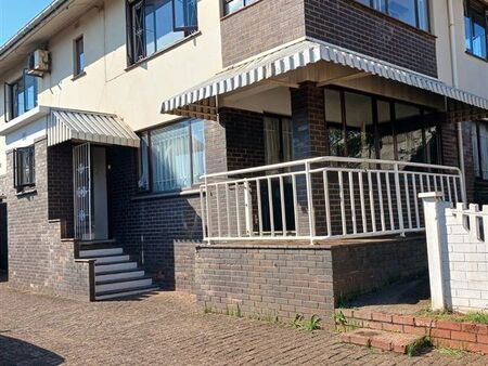 2.5 Bedroom Apartment in Bluff