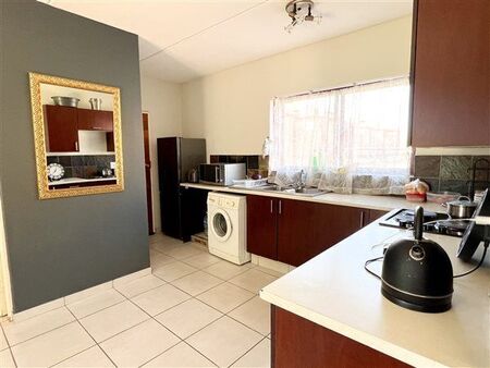 1 Bedroom Apartment in Honeydew