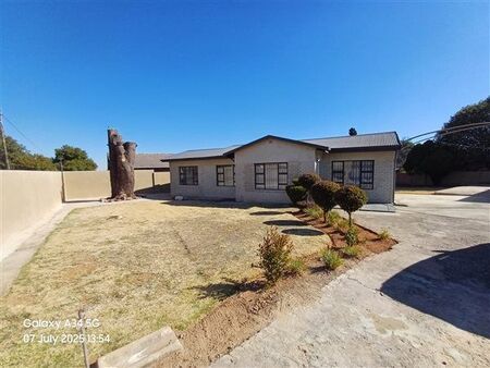 3 Bedroom House in Witpoortjie