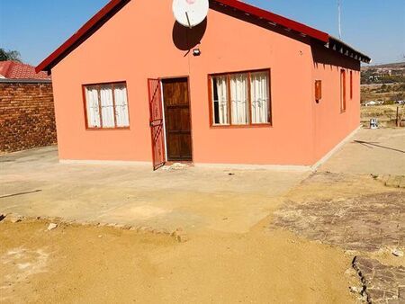 2 Bedroom House in Lotus Gardens