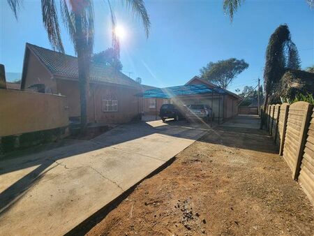 3 Bedroom House in Mountain View
