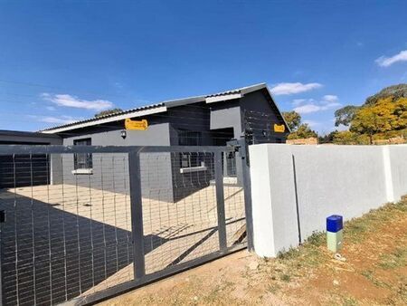 2 Bedroom House in Rayton