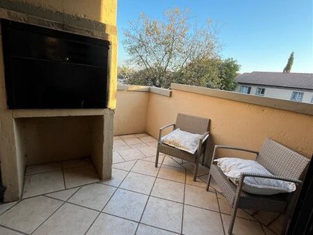 1 Bedroom Flat in Willow Park Manor