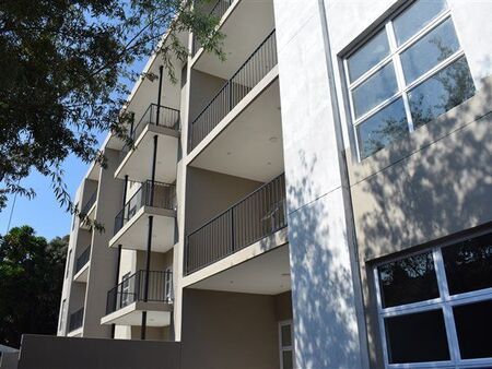 2 Bedroom Apartment in Baileys Muckleneuk