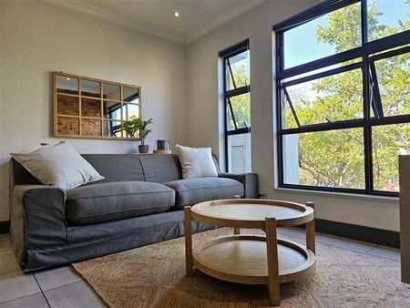 1 Bedroom Apartment in Menlo Park