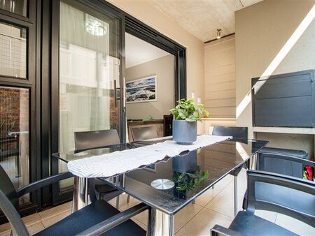 2 Bedroom Apartment in Menlo Park