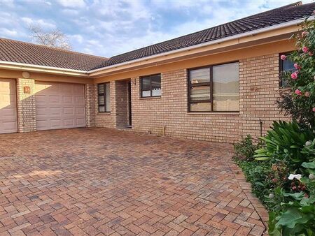 3 Bedroom House in Heather Park
