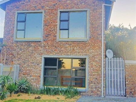 2 Bedroom Duplex in Loerie Park