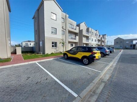 2 Bedroom Apartment in Sunningdale