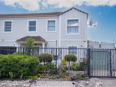 3 Bedroom House in Plumstead