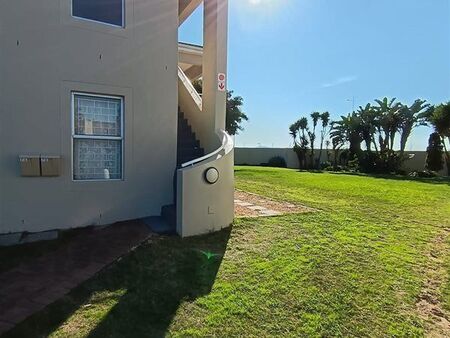 3 Bedroom Apartment in Milnerton Central