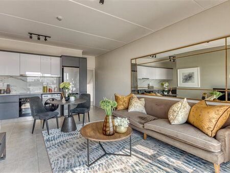 1 Bedroom Apartment in Somerset West Central