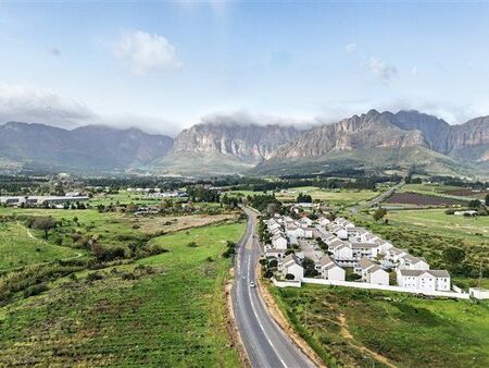 2 Bedroom Apartment in Paarl