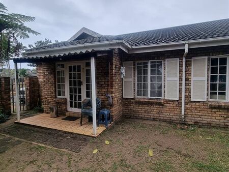 3 Bedroom Simplex in Meerensee