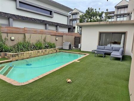 4 Bedroom House in Meerensee