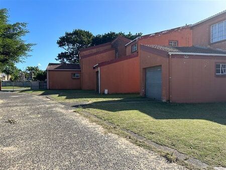3 Bedroom Apartment in Meerensee