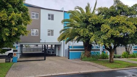 2 Bedroom apartment to rent in Table View, Blouberg