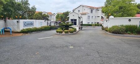 2 Bedroom apartment to rent in Sonneglans, Randburg