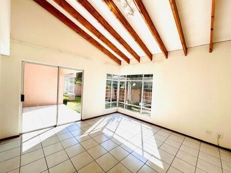 3 Bedroom house to rent in Lonehill, Sandton