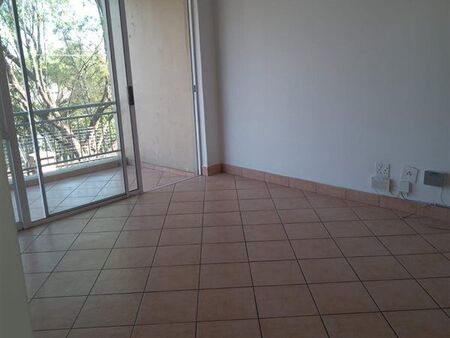 2 Bedroom Apartment in Bryanston