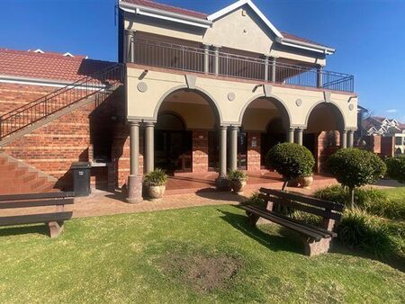 1 Bedroom Townhouse in Bryanston
