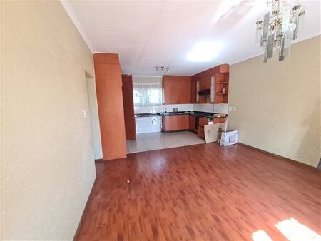 3 Bedroom Apartment in Magaliessig