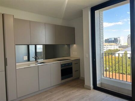 1 Bedroom Apartment in Rosebank