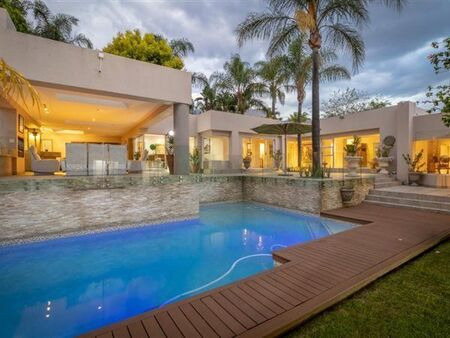 4 Bedroom House in Benmore Gardens