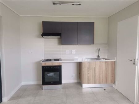 1 Bedroom Apartment in Linbro Park