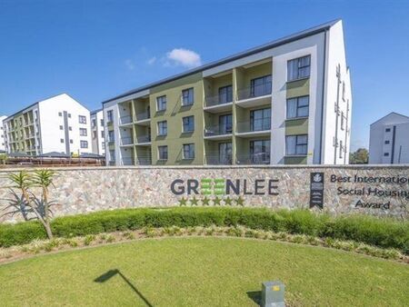 2 Bedroom Apartment in Linbro Park