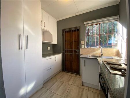 1 Bedroom House in Liefde en Vrede
