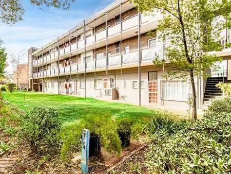 2 Bedroom Apartment in Linden