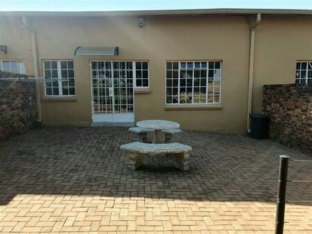 1 Bedroom House in Hartzenbergfontein