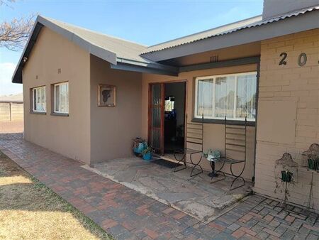 3 Bedroom House in Kookrus
