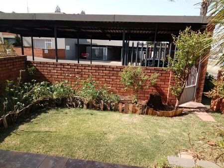 2 Bedroom Apartment in Birchleigh