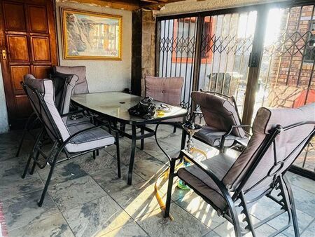 3 Bedroom House in Tsakane