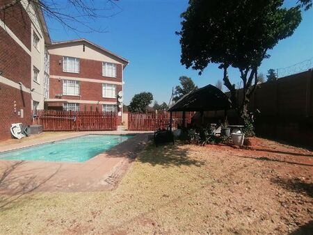 1 Bedroom Apartment in Denlee