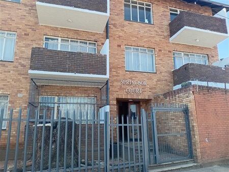 Studio Apartment in Primrose