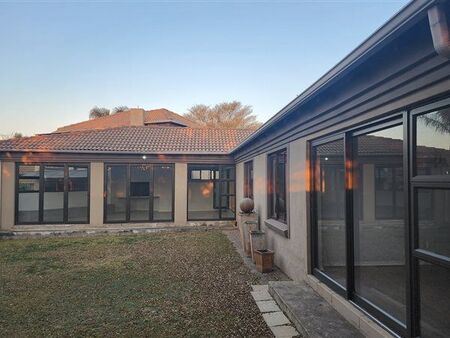5 Bedroom House in La Como Lifestyle Estate