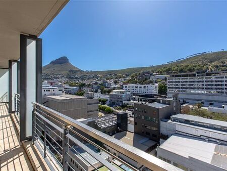 2 Bedroom Apartment in Cape Town City Centre