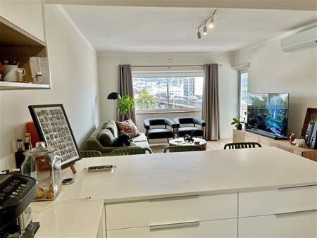 2 Bedroom Apartment in Vredehoek