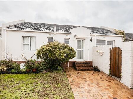 2 Bedroom House in Door de Kraal